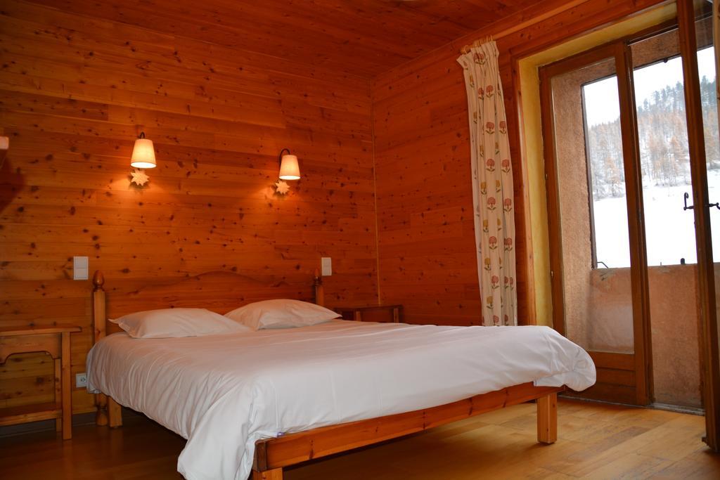 Hotel Alpis Cottia Montgenèvre Oda fotoğraf
